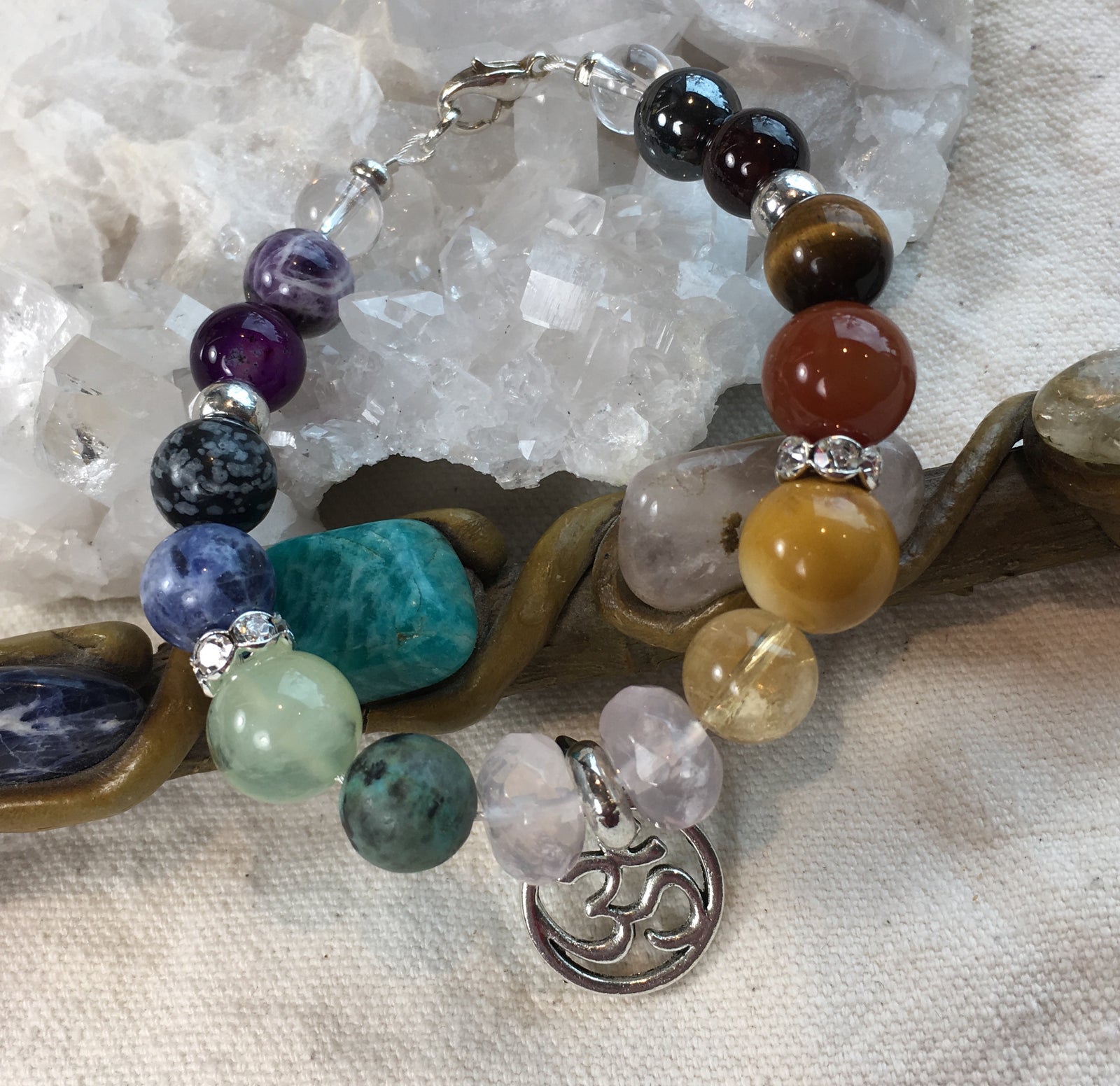 Chakra Multi, Clear Quartz, Hematite, Garnet, Tiger Eye, Carnelian, Mookaite, Citrine,Rose Quartz, African Turquoise, Green Tourmaline, Sodalite, Snowflake Obsidian, Banded Agate, Banded Amethyst