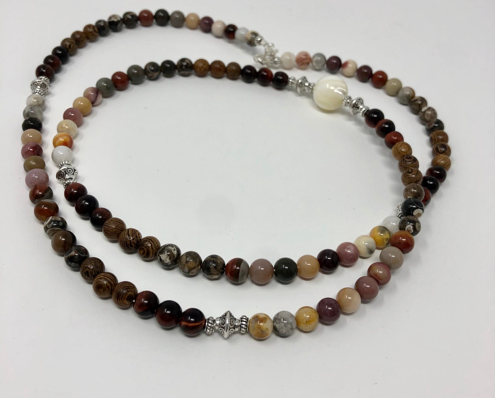 MALA NECKLACE, MOTHER OF PEARL GURU