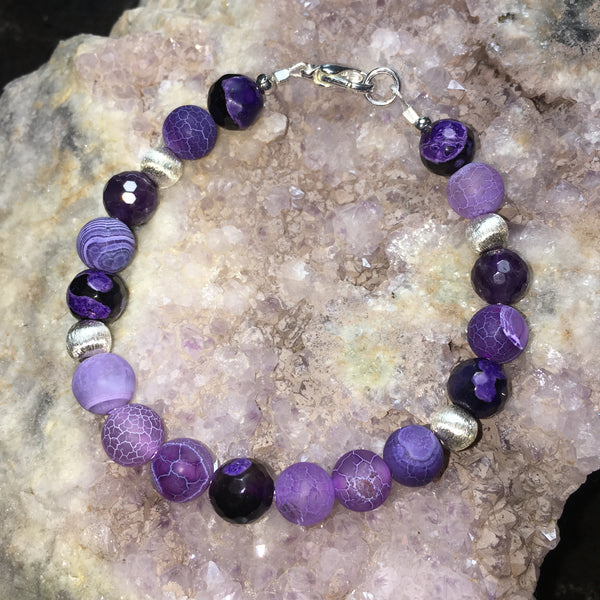 Agate Purple Crackle, Agate Purple/Black (faceted), Amethyst (faceted) Bracelet