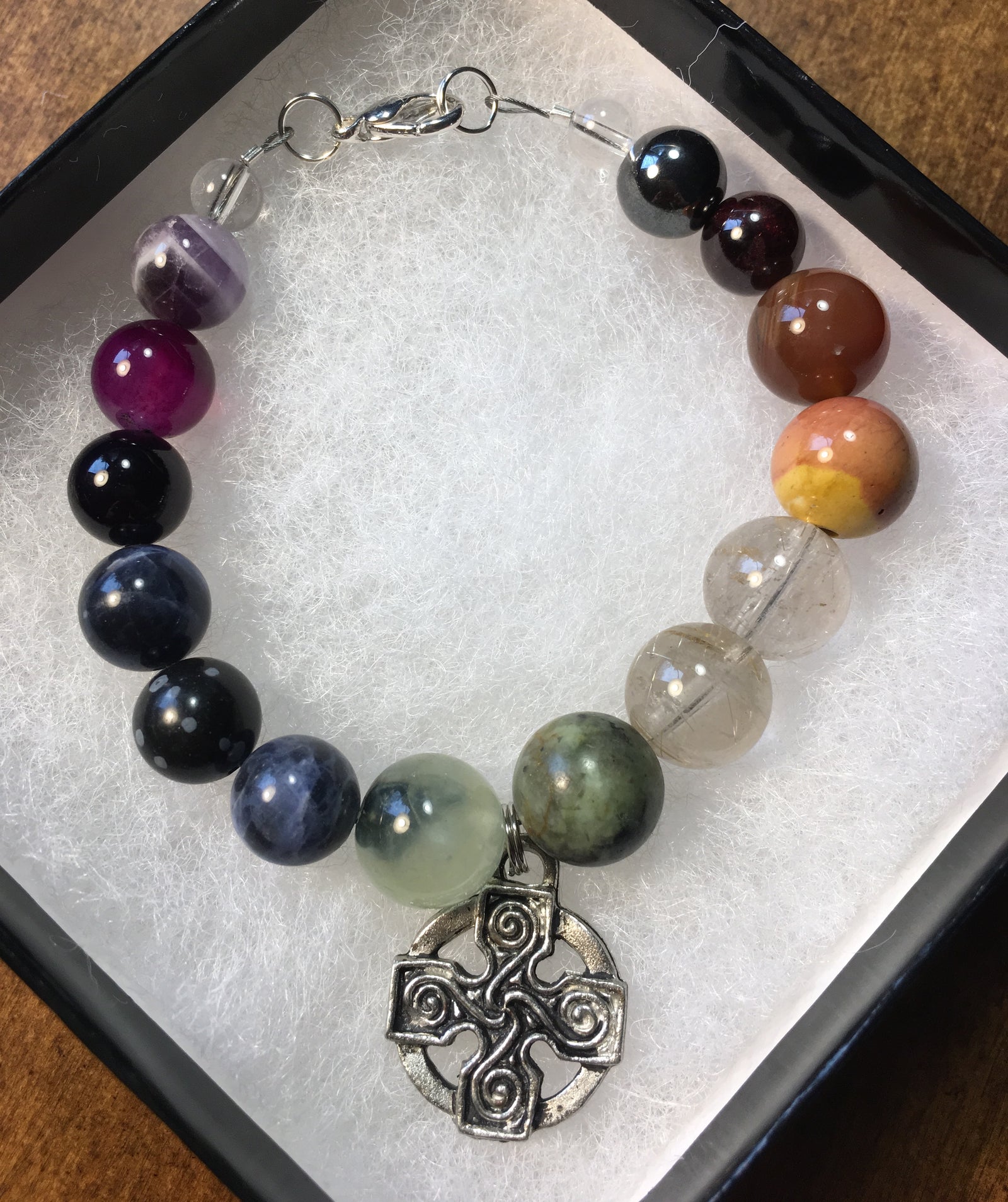Chakra Large Stones, Clear Quartz, Hematite, Garnet, Carnelian, Mookaite, Rutilated Quartz, African Turquoise, Green Tourmaline, Sodalite, Snowflake Obsidian, Banded Agate, Chevron Amethyst, with Circle/Cross Amulet